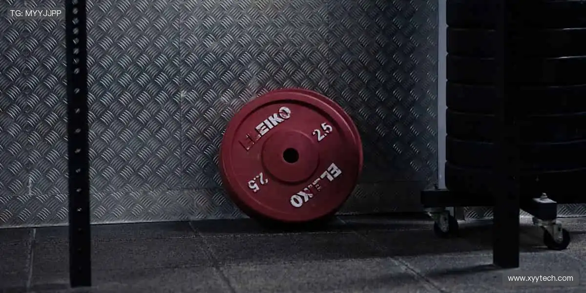 🎧沉浸式体验，声临其境！戴上耳机，仿佛置身比赛现场！